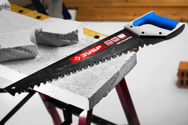 Ножовка по пенобетону (пила) БЕТОНОРЕЗ 700 мм, шаг 20 мм, 34 твердосплавных резца, твердосплавные напайки, тефлоновое покрытие, ЗУБР,  ( 15157-70 )