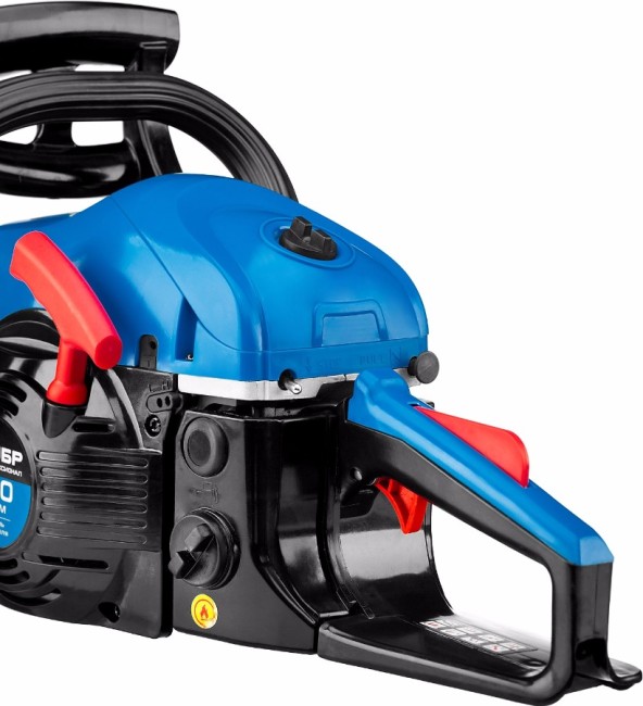 Пила цепная бензиновая, ЗУБР Профессионал ПБЦ-560 45ДП, хромир. цилиндр, праймер, декомпрессионный клапан, 56 см3 (2,4 кВт), шина 45 см, 12500 об/мин,  ( ПБЦ-560 45ДП )