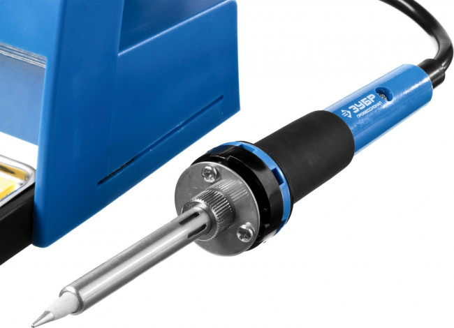 Паяльная станция ЗУБР "ПРОФИ" цифровая с ЖК дисплеем, керамический нагреватель, диапазон 150-450°C, 48Вт, ( 55335 ) Паяльная станция ЗУБР "ПРОФИ" цифровая с ЖК дисплеем, керамический нагреватель, диапазон 150-450°C, 48Вт, ( 55335 )