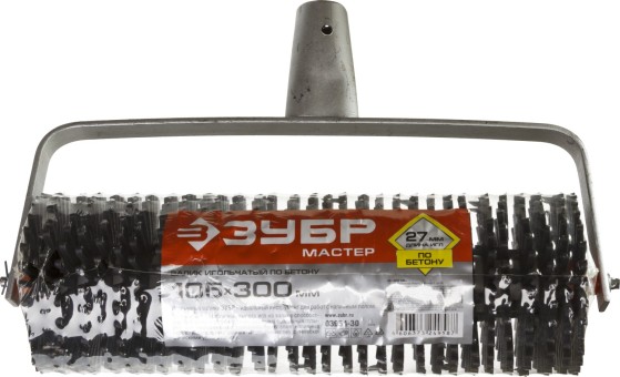 Валик игольчатый ЗУБР "МАСТЕР" по бетону на металлической рамке, под удлинитель, пластмассовые иглы 27мм, 105х300мм, ( 03954-30 ) Валик игольчатый ЗУБР "МАСТЕР" по бетону на металлической рамке, под удлинитель, пластмассовые иглы 27мм, 105х300мм, ( 03954-30 )