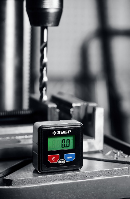 МИКРО уровень-уклономер электронный, Магнитный, Диапазон 4х90°, Точность ±0,1°, 3 кнопки,HOLD,Автоповорот,Подсветка, ЗУБР Профессионал ( 34743_z01 )