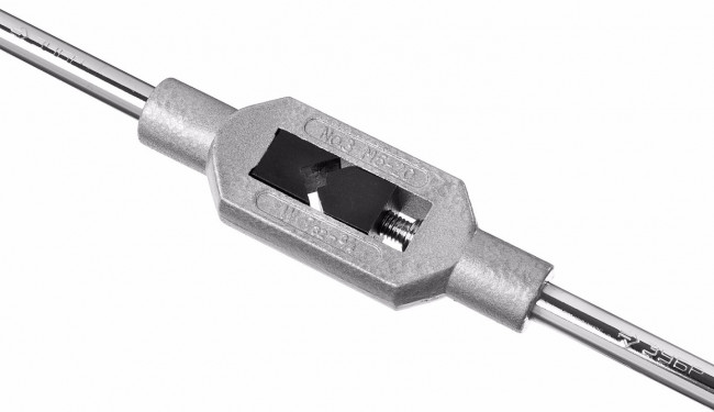 Метчикодержатель ЗУБР "МАСТЕР", с регулируемыми вкладышами, №3 М5-М20 L-380мм, ( 28131-3_z01 ) Метчикодержатель ЗУБР "МАСТЕР", с регулируемыми вкладышами, №3 М5-М20 L-380мм, ( 28131-3_z01 )