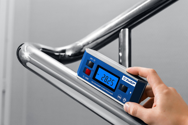 МИНИ уровень-уклономер электронный, IP65, Магнитный, Диапазон 0-90°, Точность ±0,05°, 3 кнопки, HOLD, Подсветка, Автоповорот, ЗУБР Профессионал ( 34745_z01 )
