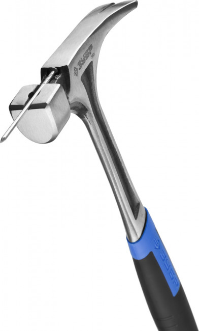 Молоток-гвоздодер ЗУБР "ПРОФЕССИОНАЛ" цельнокованый с магнитом и двухкомпонентной рукояткой, 580г,  ( 20258-580 )