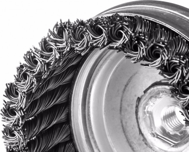 ЗУБР "ПРОФЕССИОНАЛ". Щетка чашечная для УШМ, плетеные пучки стальной проволоки 0,5мм, 120ммхМ14,  ( 35275-120_z02 )