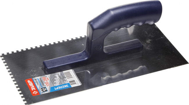 Гладилка ЗУБР нержавеющая с пластиковой ручкой, зубчатая, 4х4мм,  ( 0804-04 )